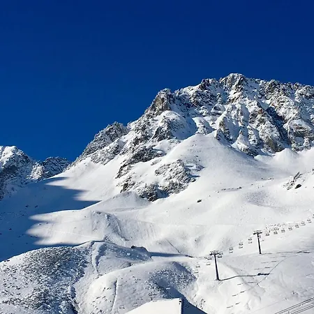 T2 Avec Parking Et Piscine - Proche Pistes, 4 Pers - - Fr-1-404-264